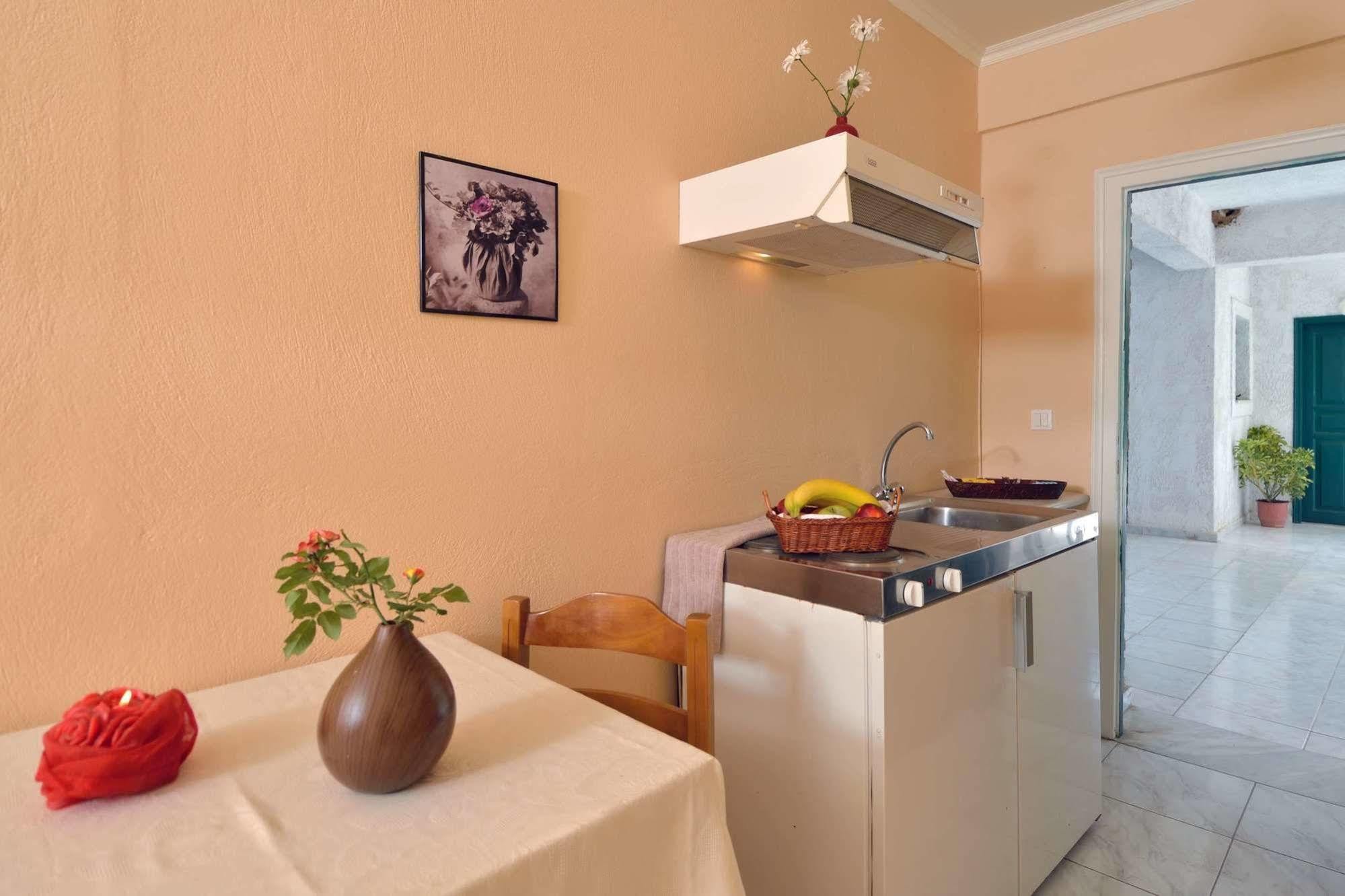 Damaskis Kassiopi Studios Exteriér fotografie